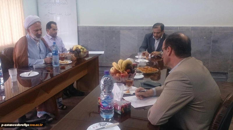 بررسی آسیب های فرهنگی و اجتماعی شهرستان    5