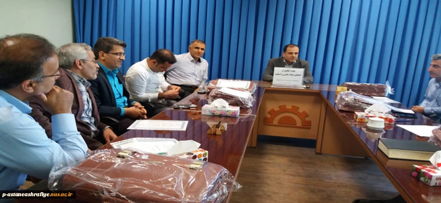 تقدیر از اساتید راهنما و اعضای هیات علمی 6