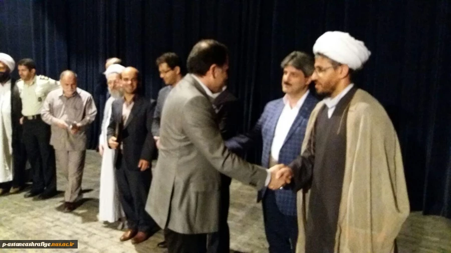 انتخاب رئیس آموزشکده به عنوان مدیر نمونه شهرستان 4