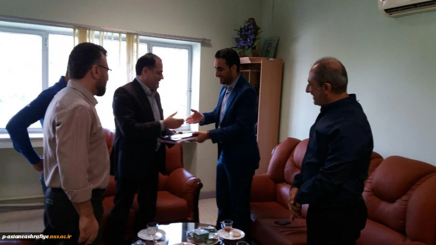 جلسه هم اندیشی با سازمان هلال احمر شهرستان 3