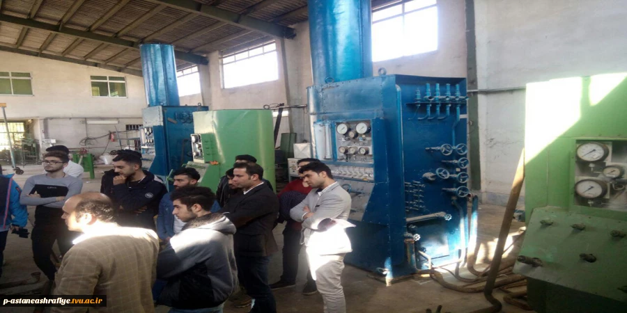 بازدید علمی از شهرک صنعتی نقرده 3