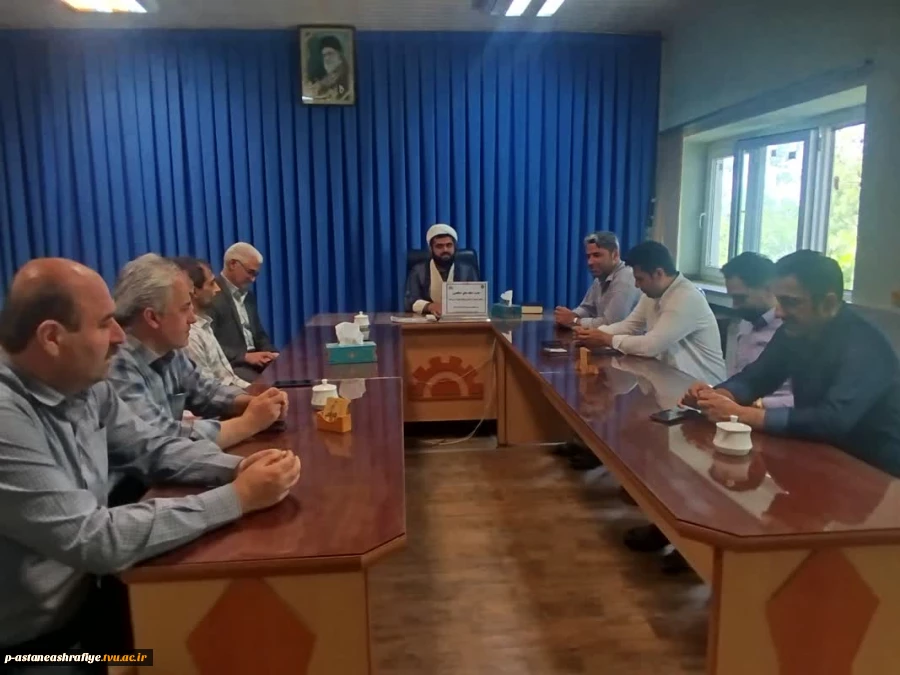 برگزاری جلسه حلقه های صالحین و رحلت حضرت امام وقیام پانزده خرداد.  2