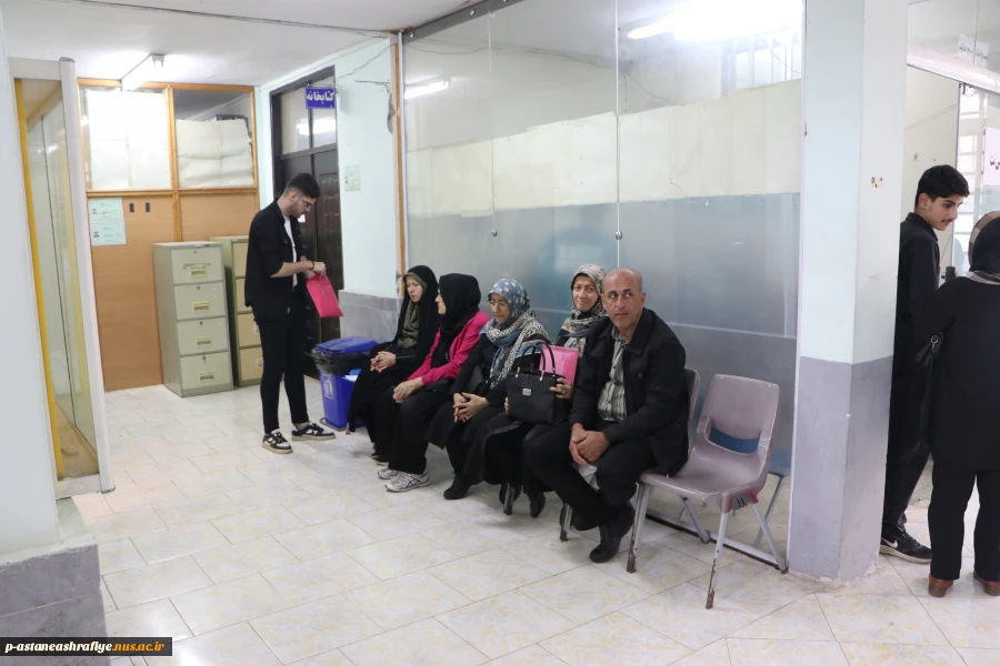 بازدید جناب آقای مقداد خصوصی سرپرست محترم دانشگاه ملی مهارت استان گیلان از آموزشکده آستانه اشرفیه 11