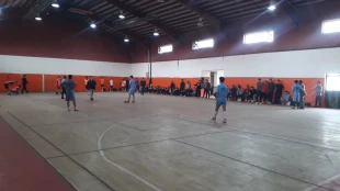 برگزاری مسابقات فوتسال خوابگاه دانشجویی شهید سلیمانی با هنرجویان هنرستان دکتر دشتستانی شهرستان آستانه اشرفیه 5