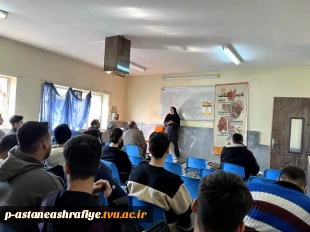 برگزاری گارگاه آموزشی تغذیه سالم ونان سالم با همکاری کانون همیاران سلامت شبکه بهداشت شهرستان 2