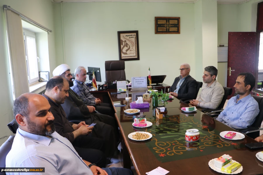 برگزاری جلسه سخنرانی به مناسبت سوم خرداد وسالروز شهادت امام محمد باقر (ع) 2